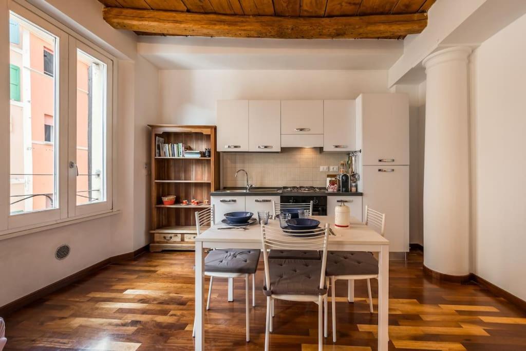 San Vitale Apartment Bolonia Exterior foto